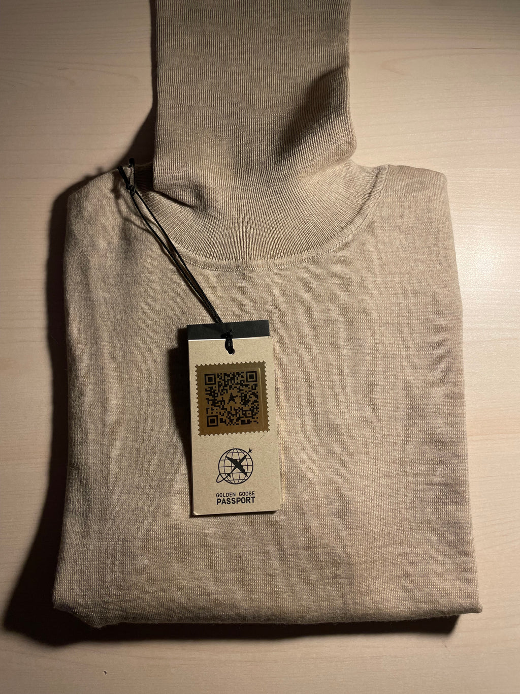Maglione dolcevita Golden Goose beige