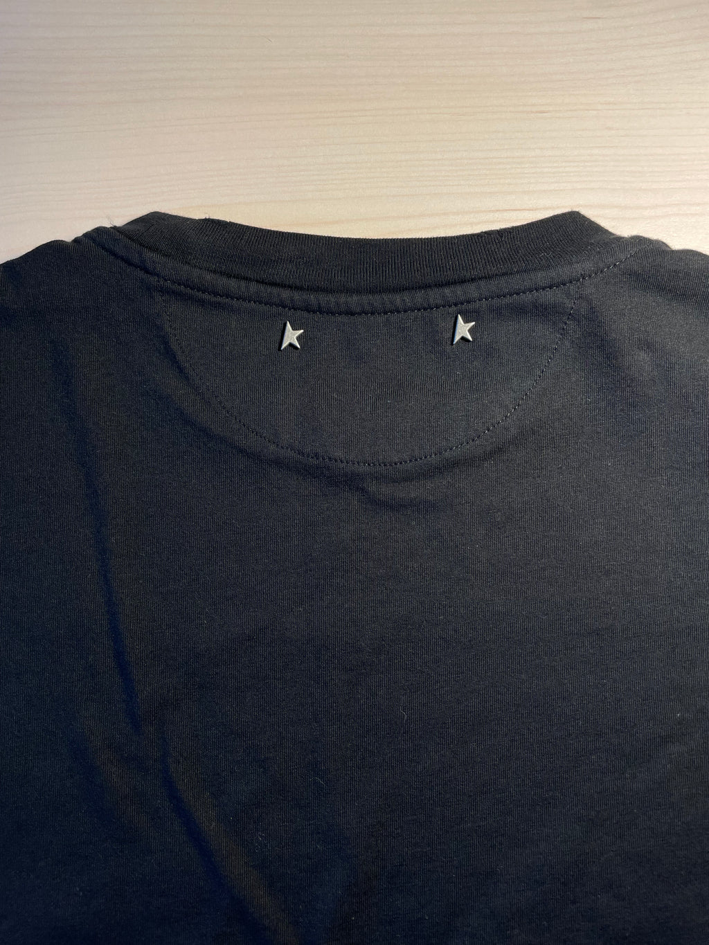 Maglia Golden Goose nera trattamento distressed