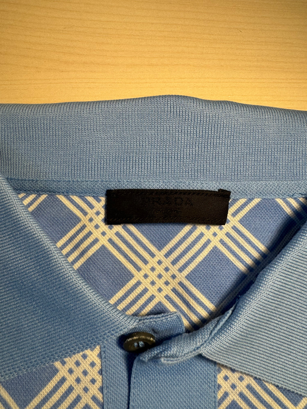 Polo Prada azzurra