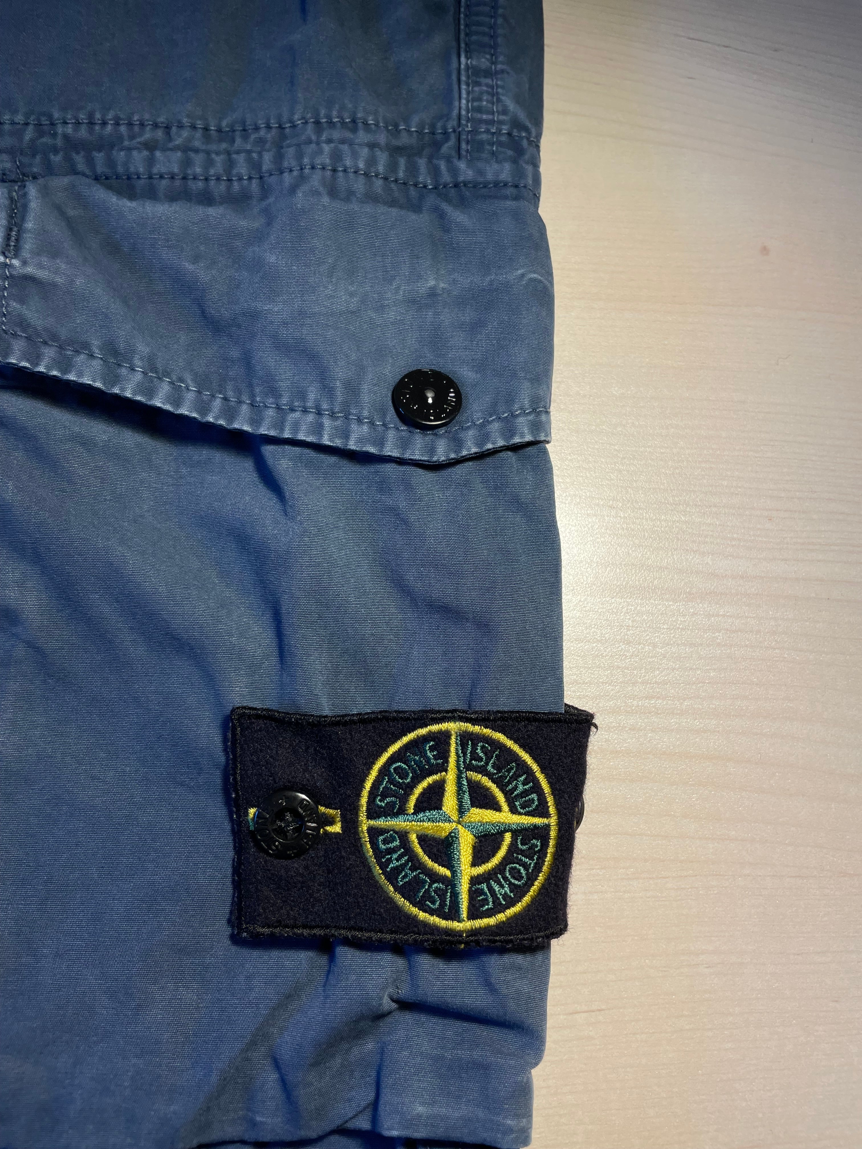 Pantaloncini Stone Island cargo blu
