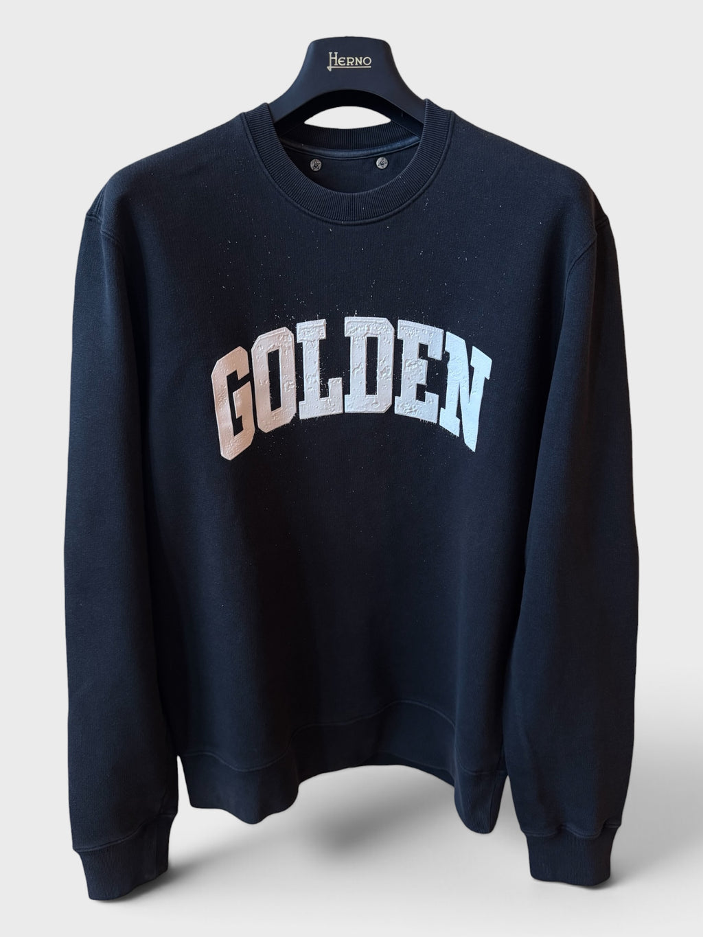 Felpa Golden Goose nera scritta "Golden" con pittura