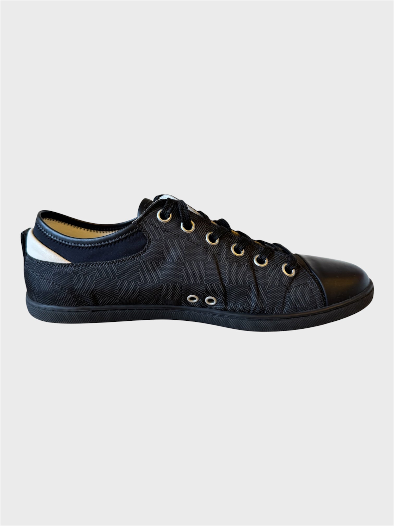 Sneakers Louis Vuitton nere