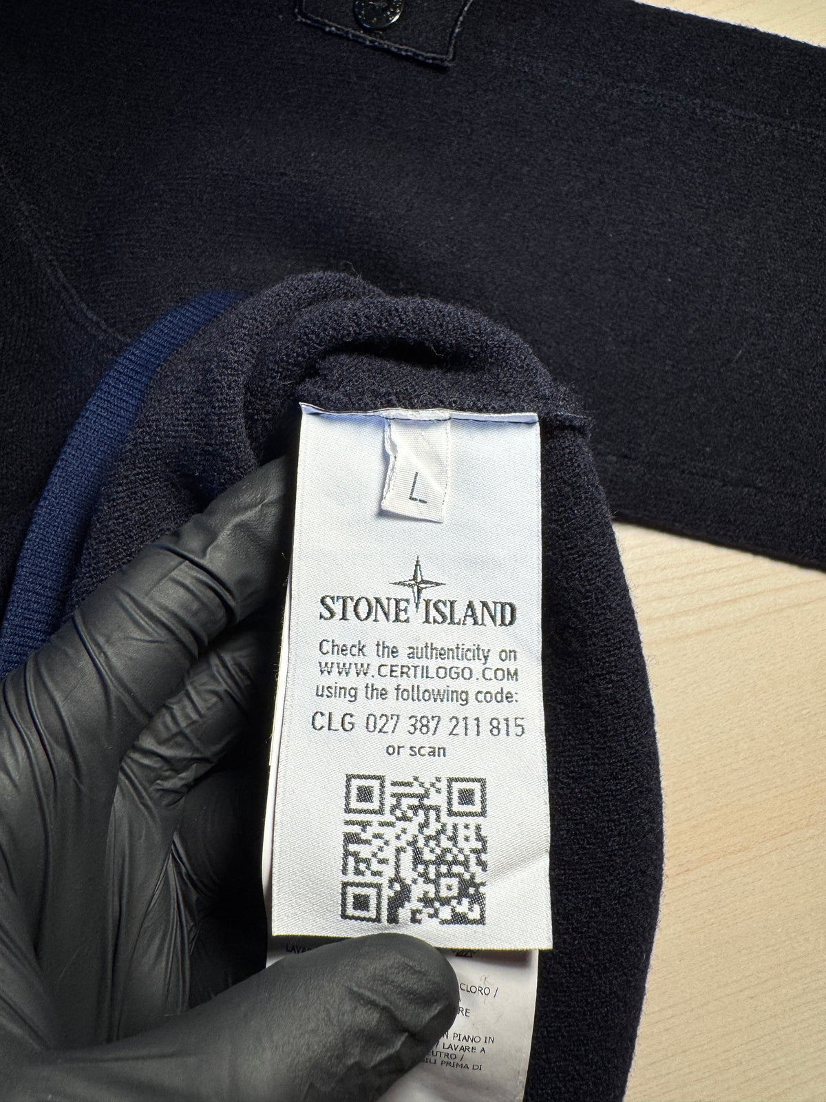Maglione Stone Island con zip nero