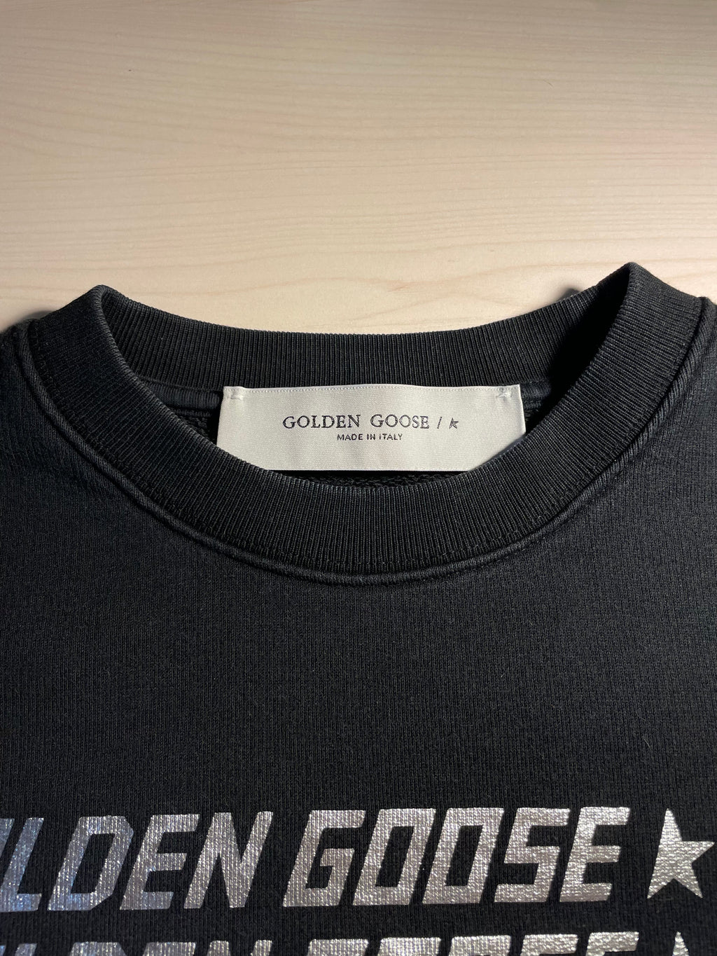 Felpa Golden Goose nera stelle argento