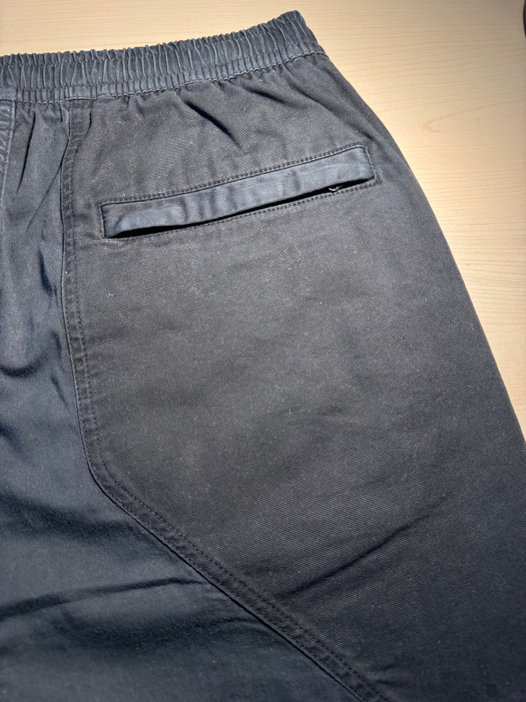 Pantaloni Stone Island Shadow Project neri