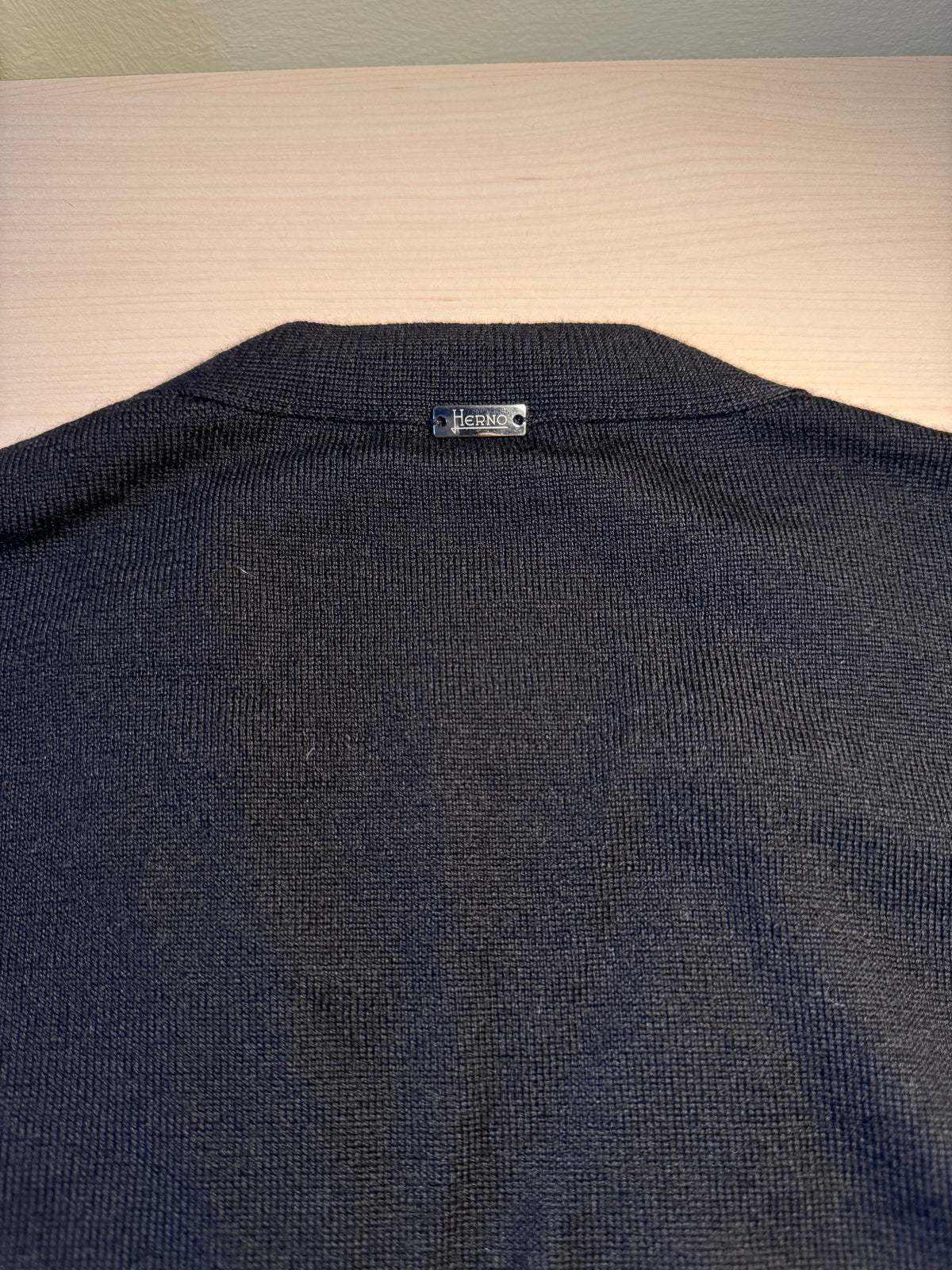 Cardigan Herno nero 100% lana vergine