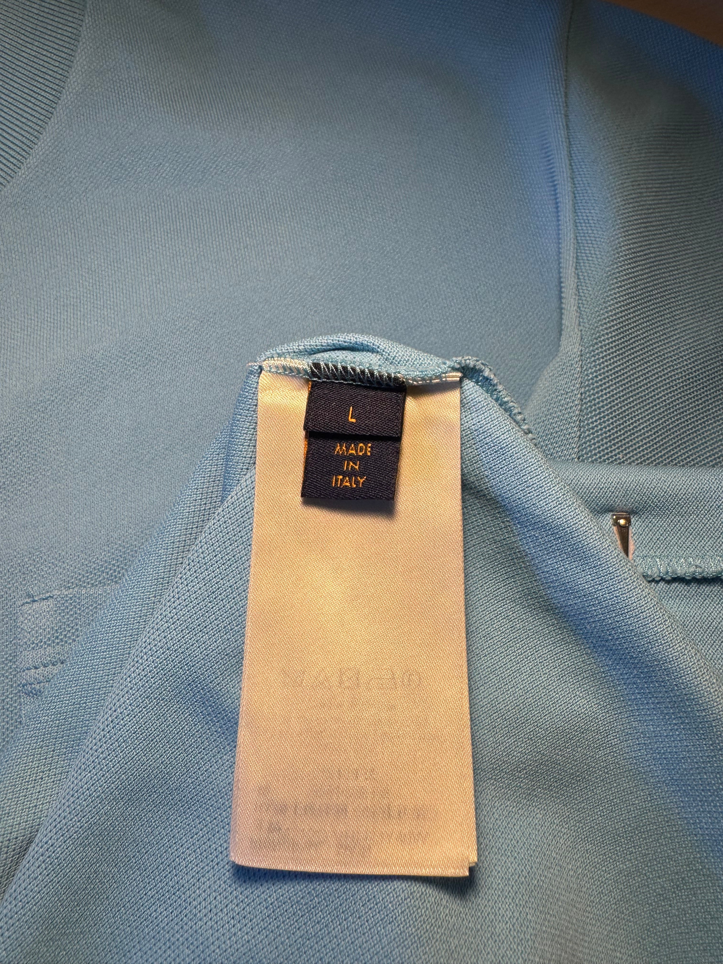 Maglia Louis Vuitton azzurra con taschino Damier