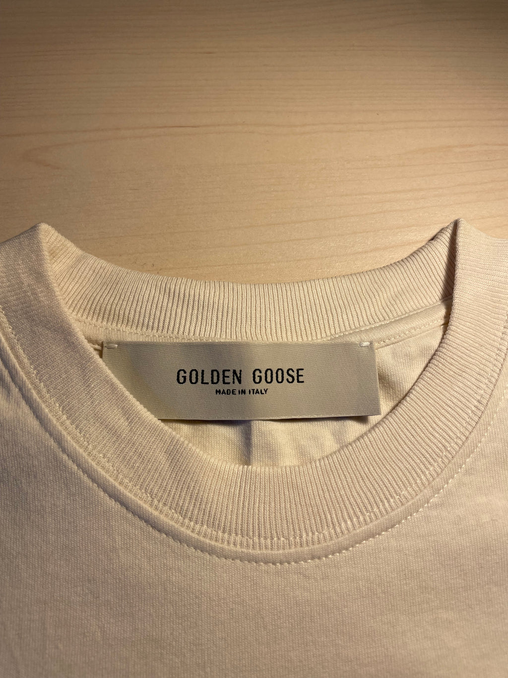 Maglia Golden Goose bianca con stampa a stella