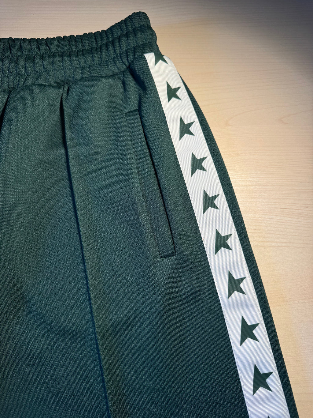 Pantaloni Golden Goose Star jogging verdi stelline laterali