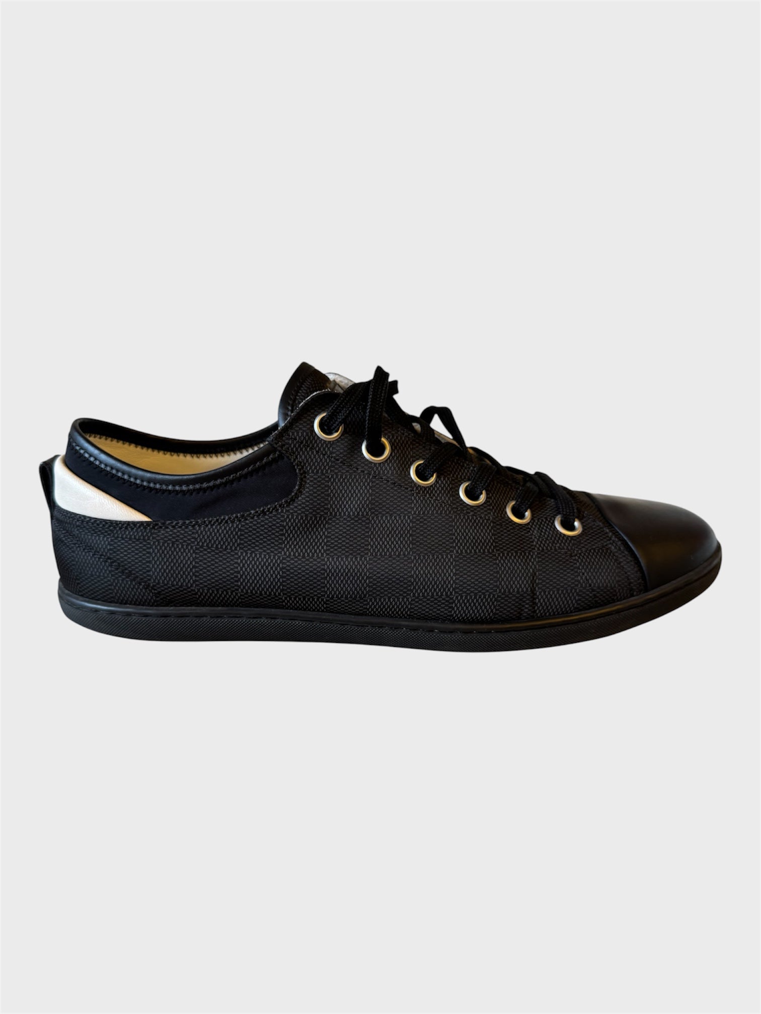 Sneakers Louis Vuitton nere