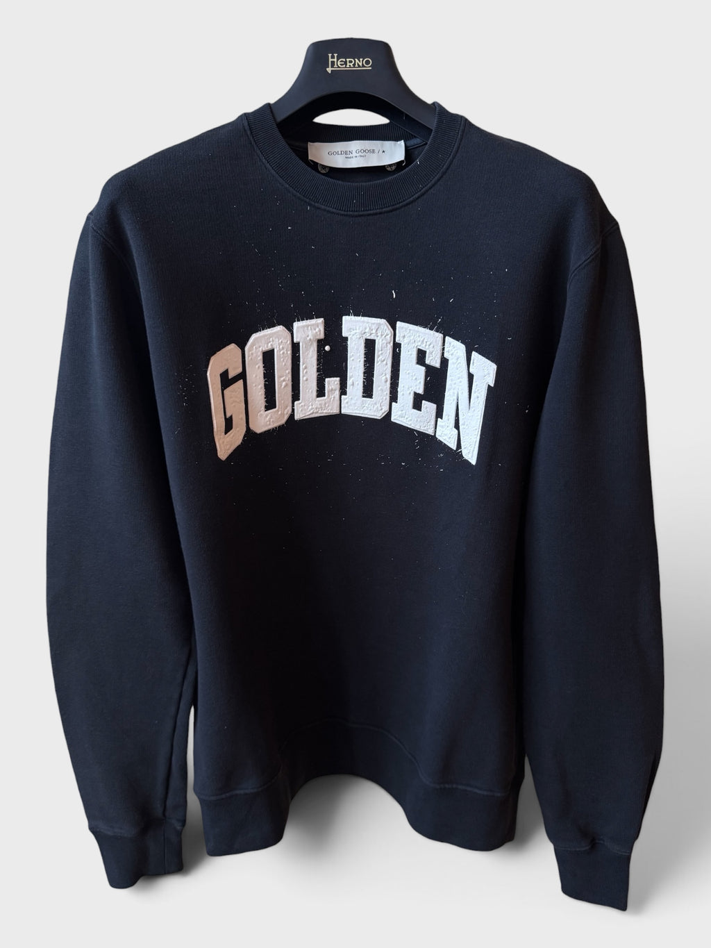Felpa Golden Goose nera scritta "Golden" con pittura