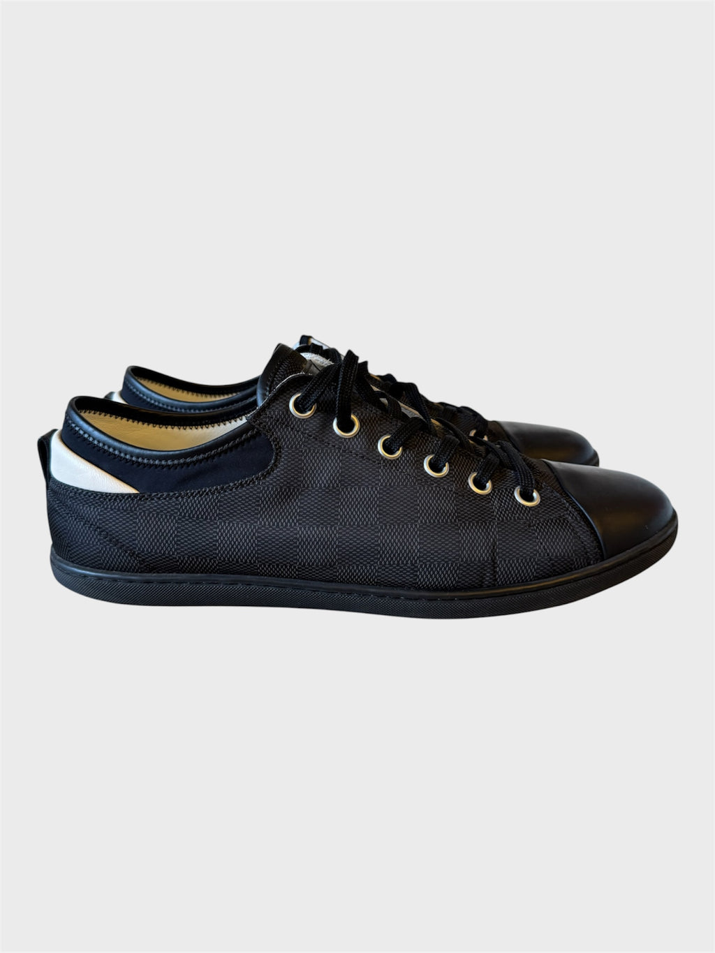 Sneakers Louis Vuitton nere