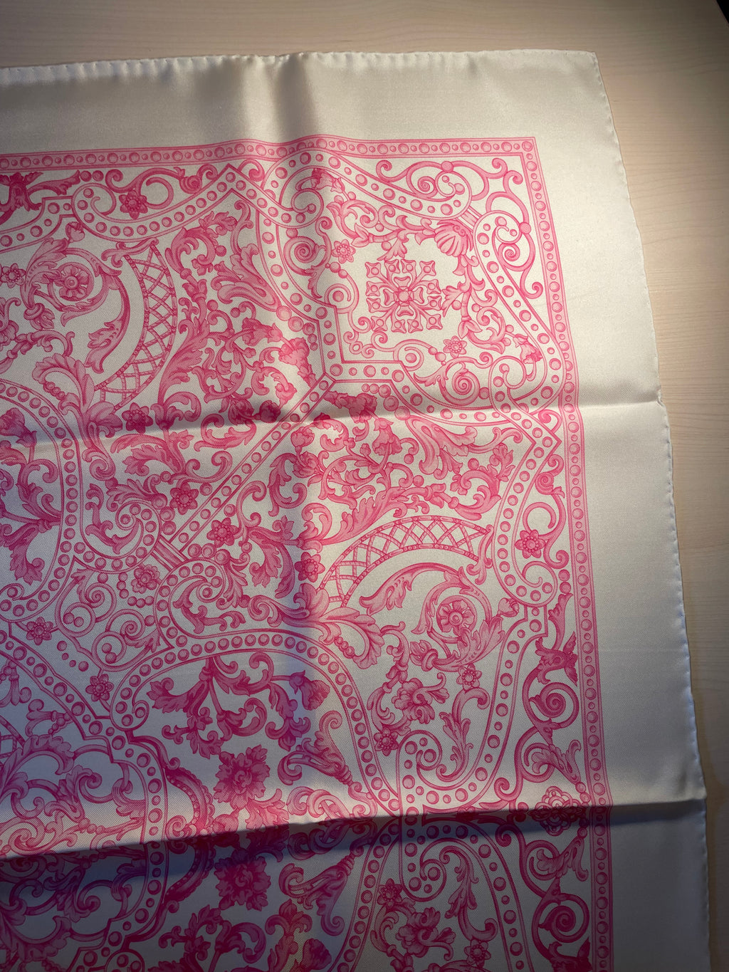 Foulard Marinella bianco e rosa 100% seta