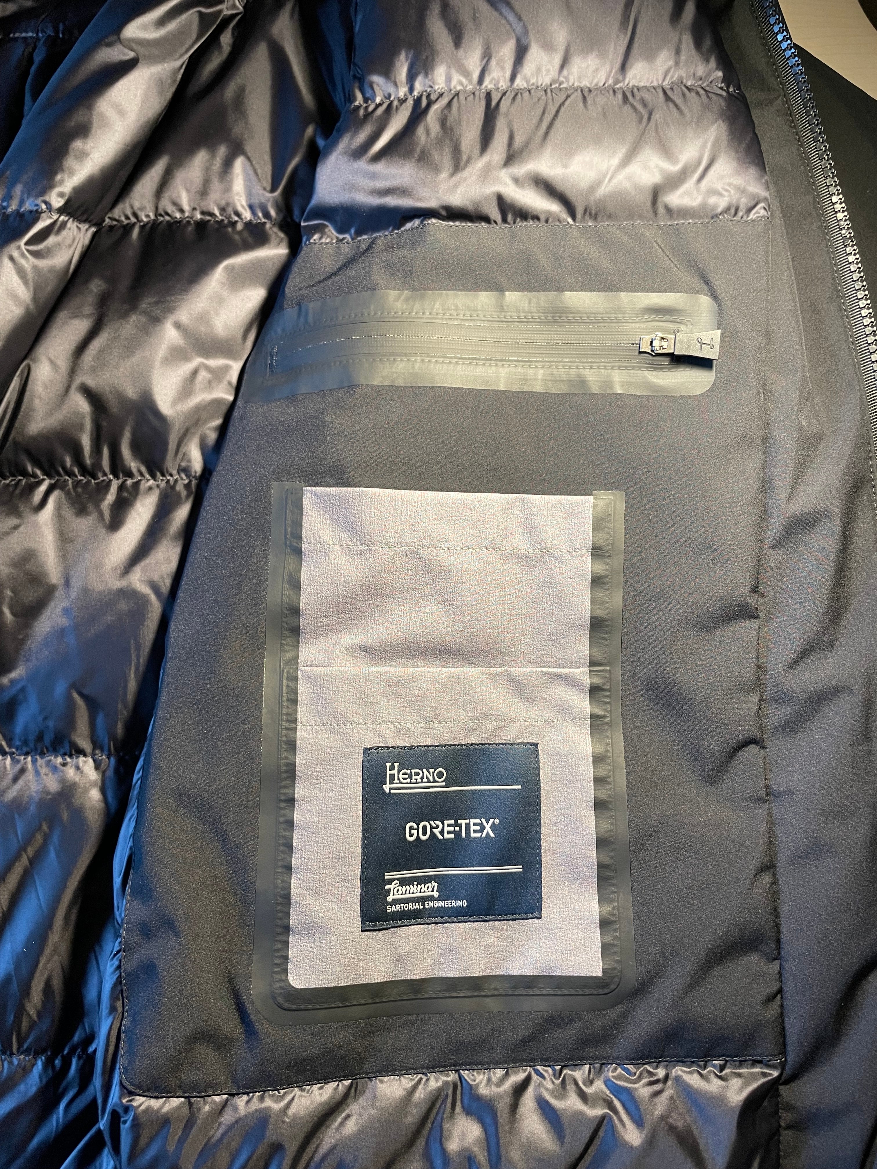 Giubbino Herno Laminar Gore-Tex nero