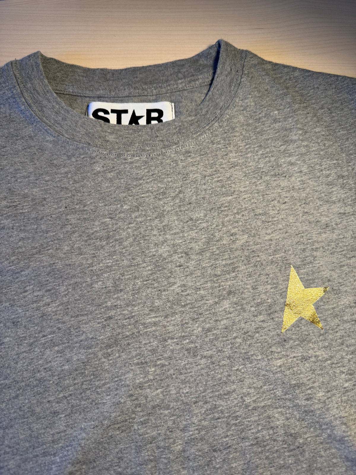 Maglia Golden Goose Star grigia stella oro