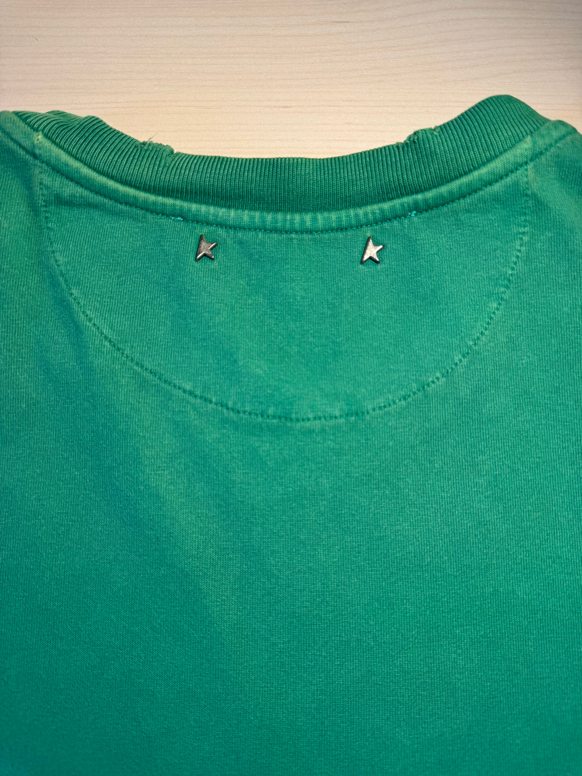 Maglia Golden Goose verde scritta "Golden"