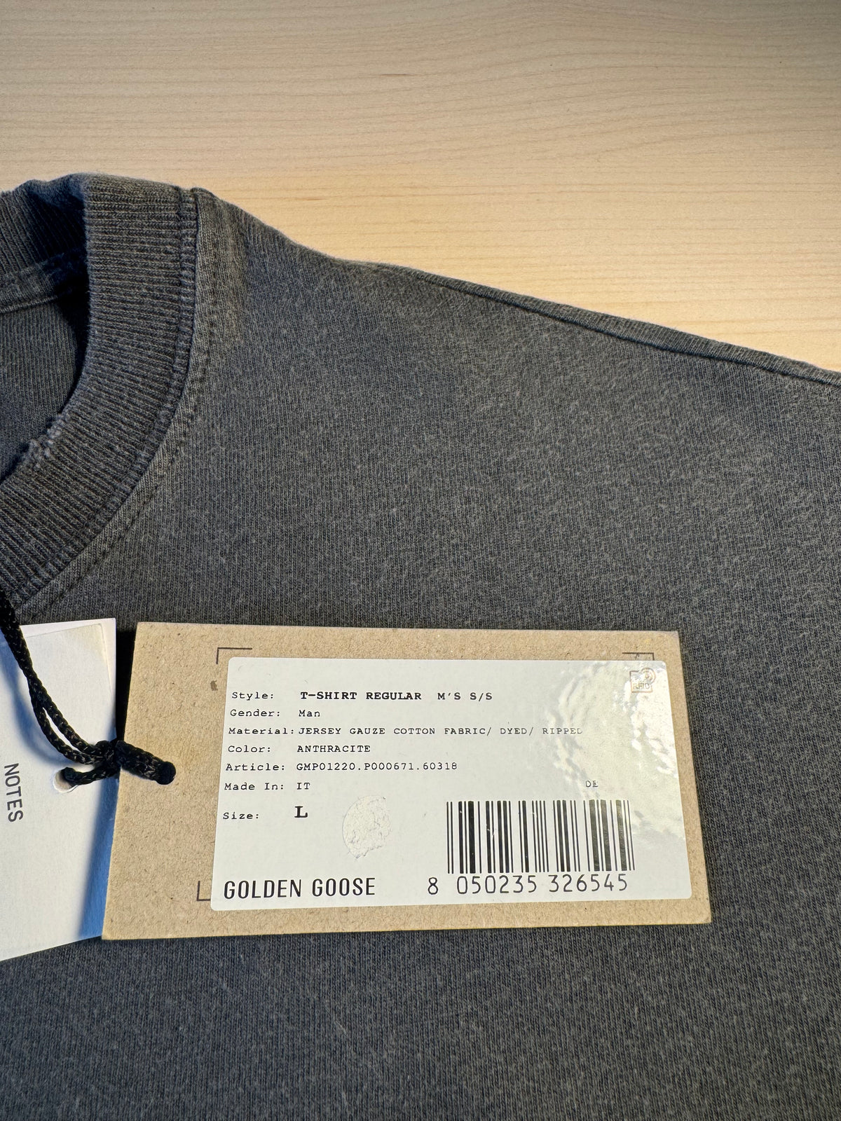 Maglia Golden Goose grigia trattamento distressed scritta Golden