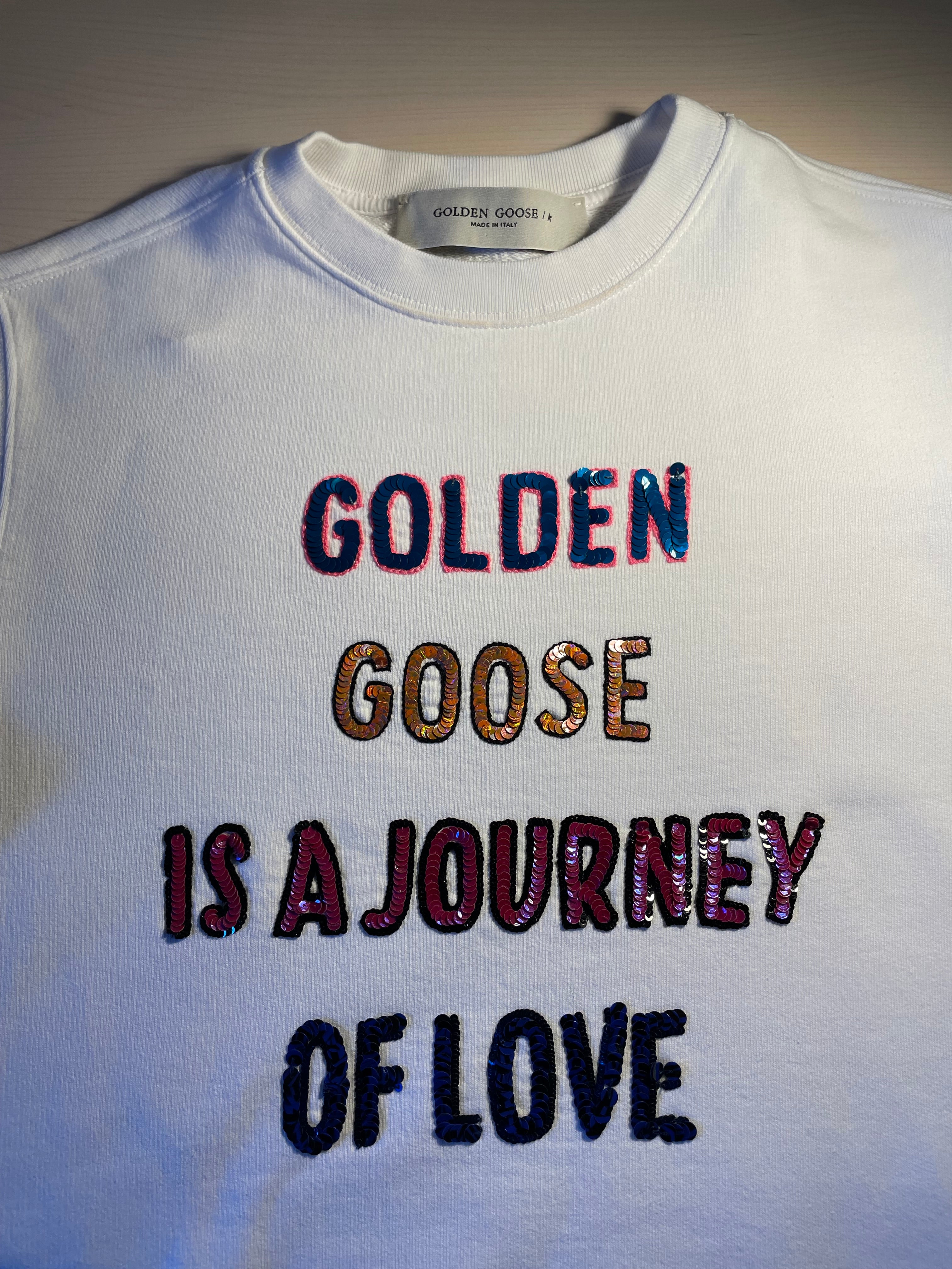 Felpa Golden Goose bianca "Is a Journey of Love" con paillettes