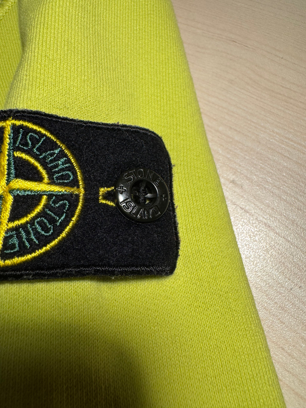 Felpa Stone Island giallo fluo
