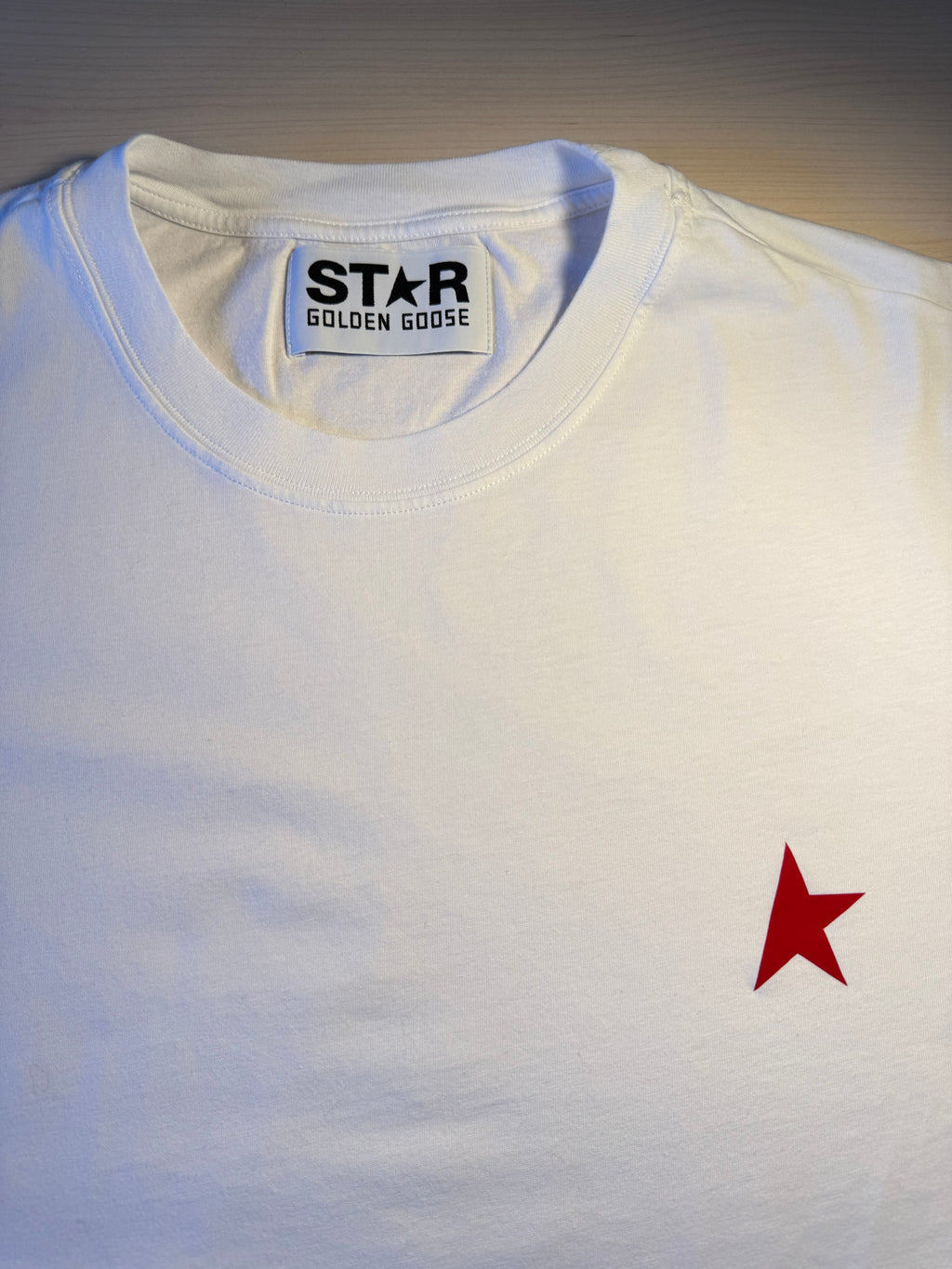 Maglia Golden Goose Star bianca stella rossa