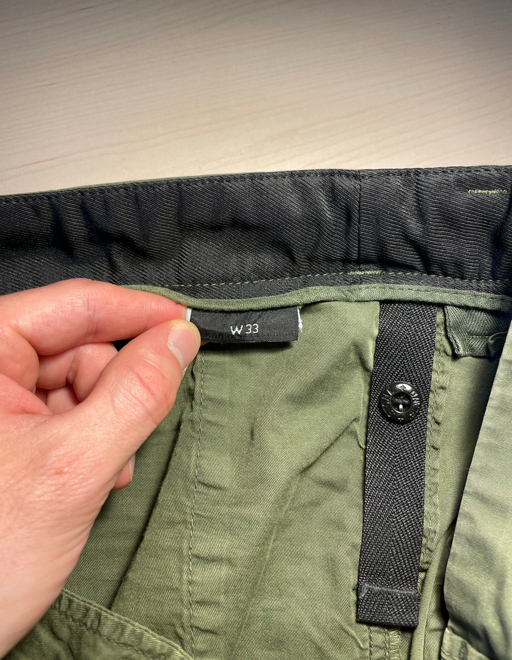 Pantaloni Stone Island cargo verdi