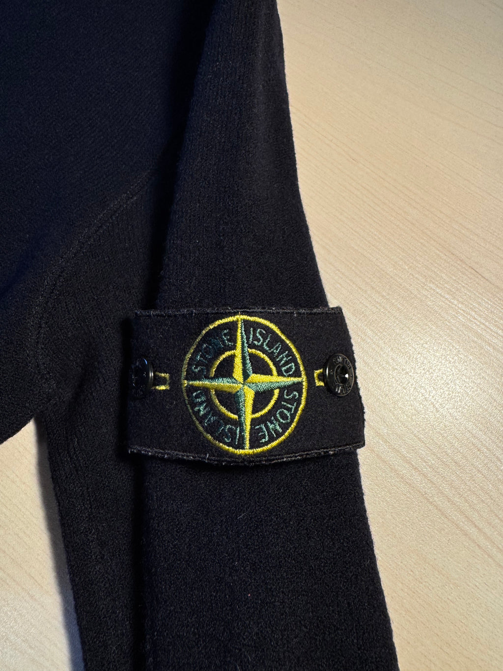 Maglione Stone Island con zip nero