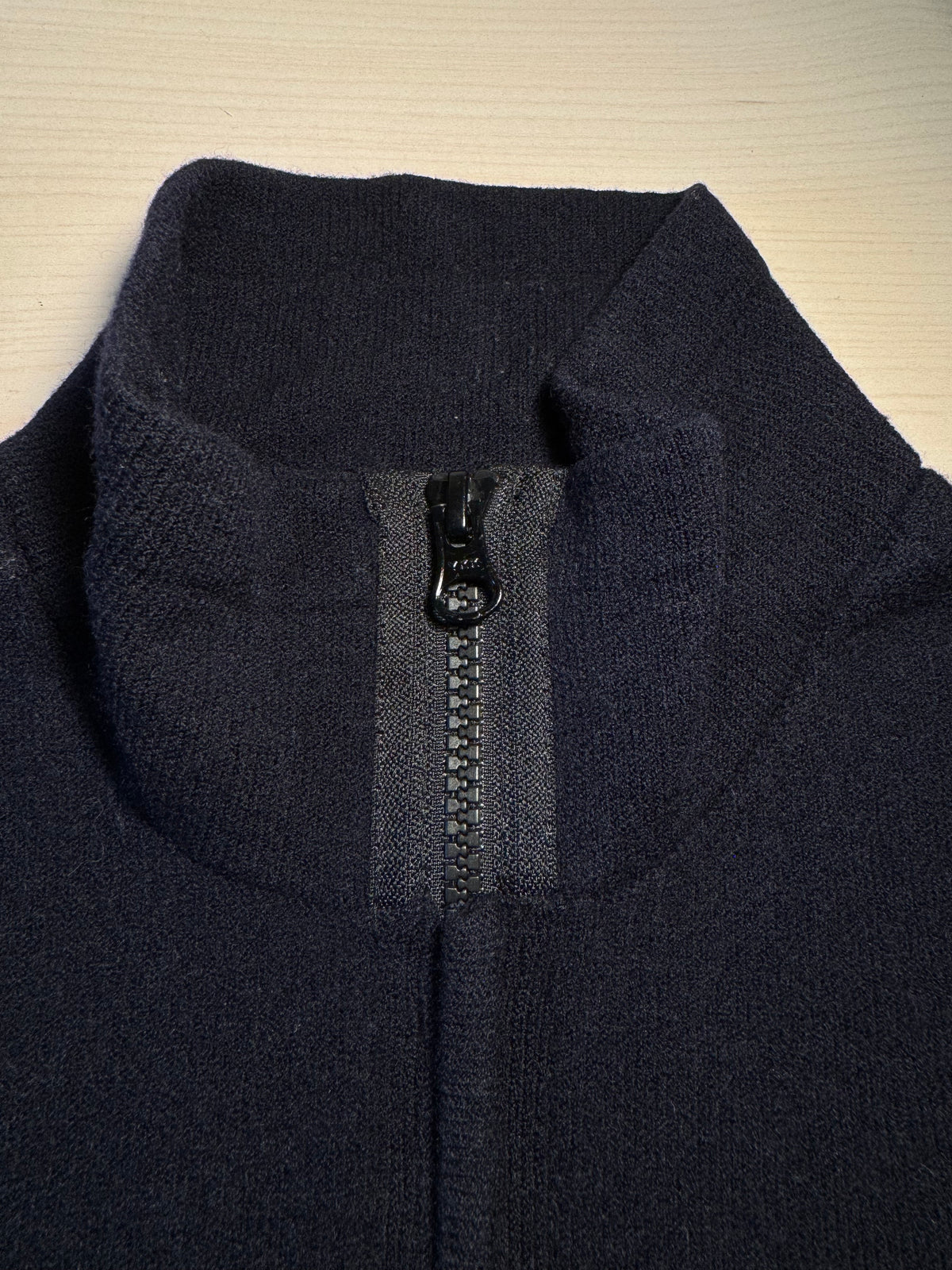 Maglione Stone Island con zip nero