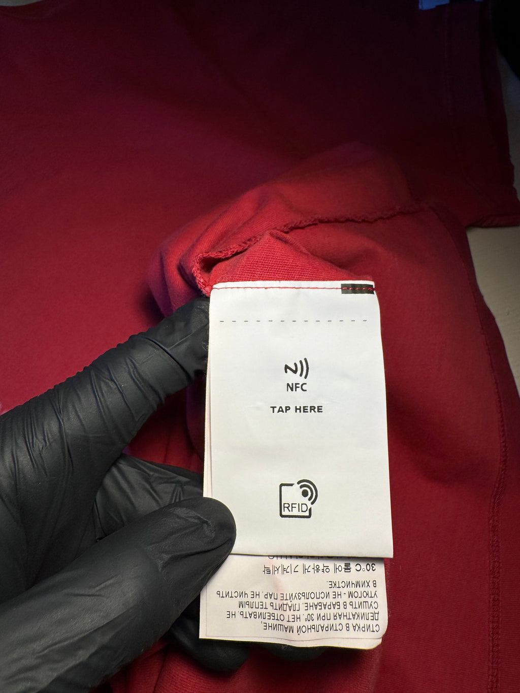 Maglia Golden Goose rossa stella bianca