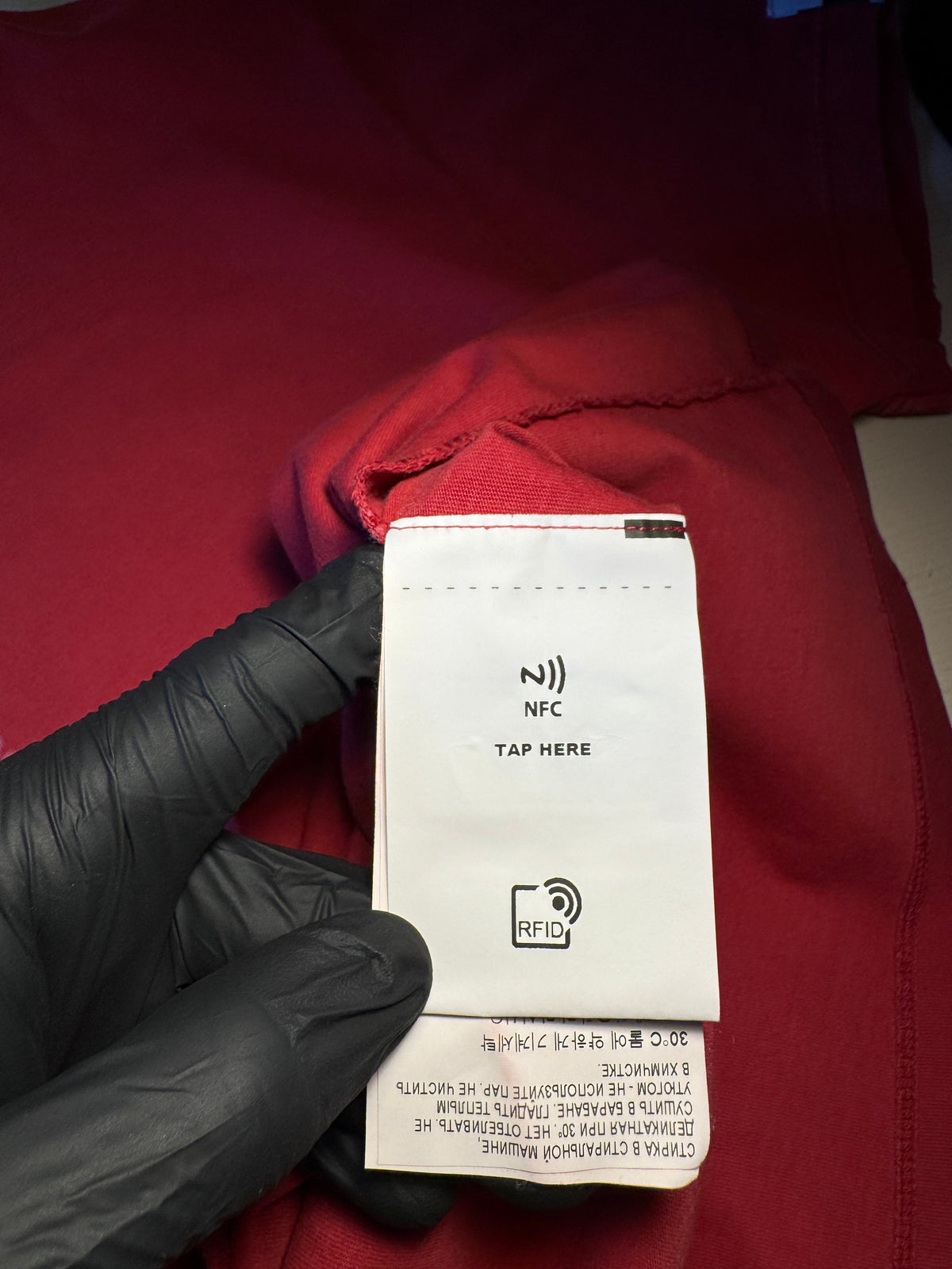 Maglia Golden Goose rossa stella bianca
