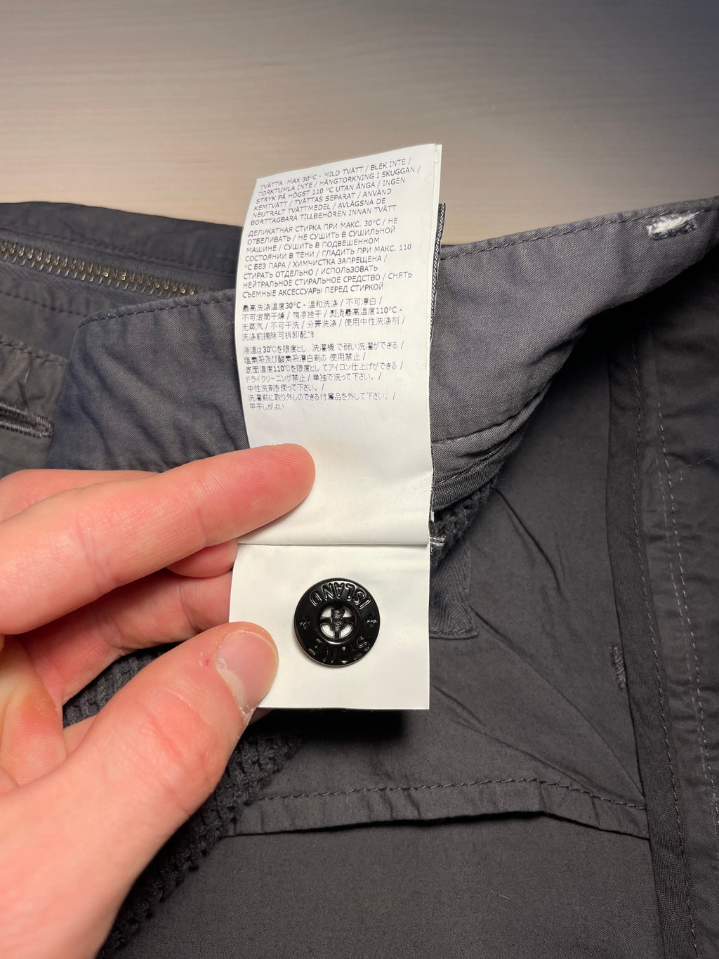 Pantaloni Stone Island Shadow Project cargo grigi