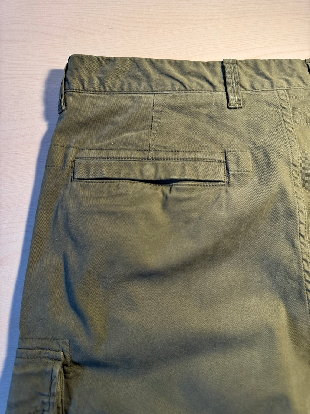 Pantaloni Stone Island cargo verdi