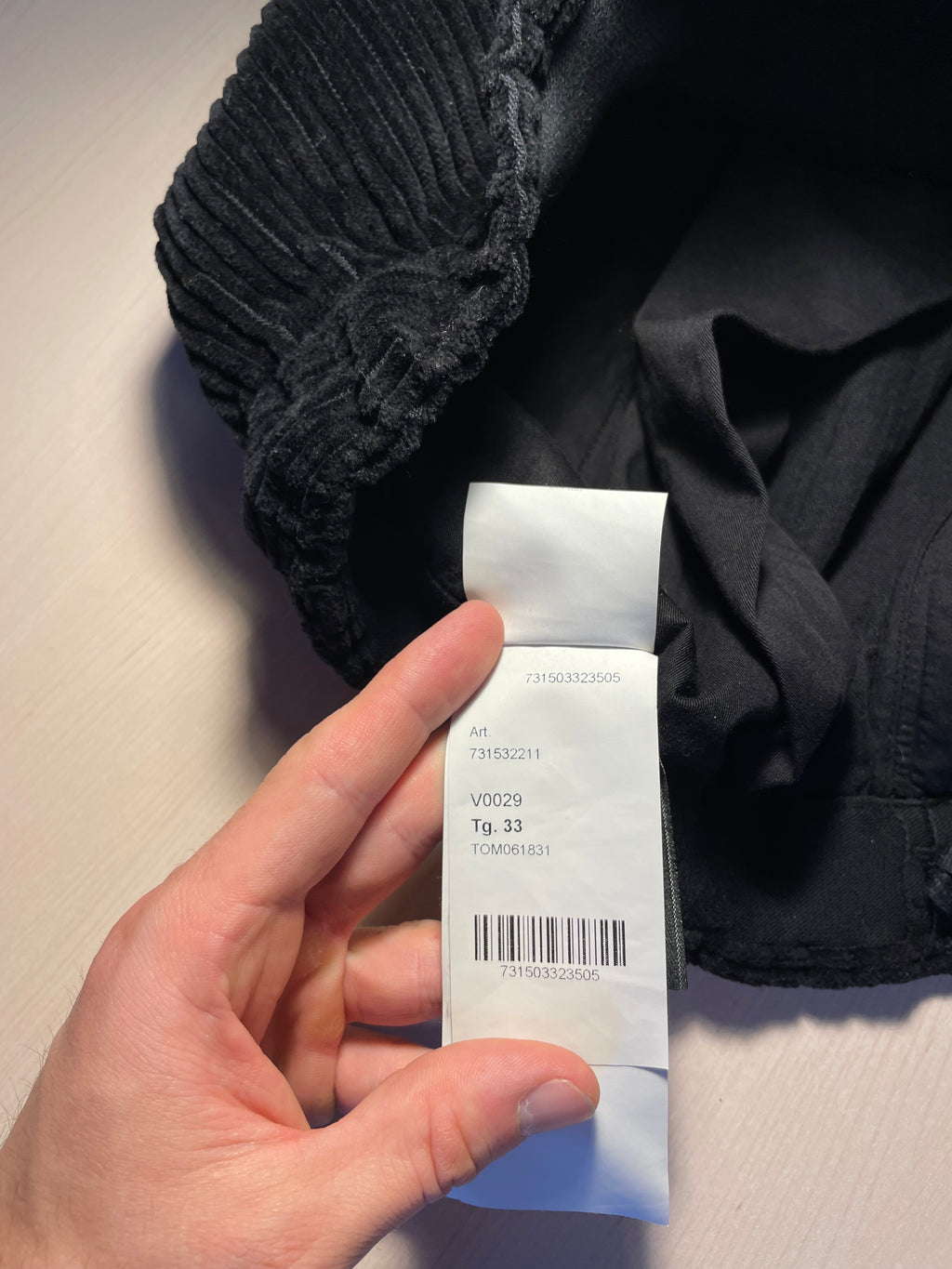 Pantaloni Stone Island neri in velluto