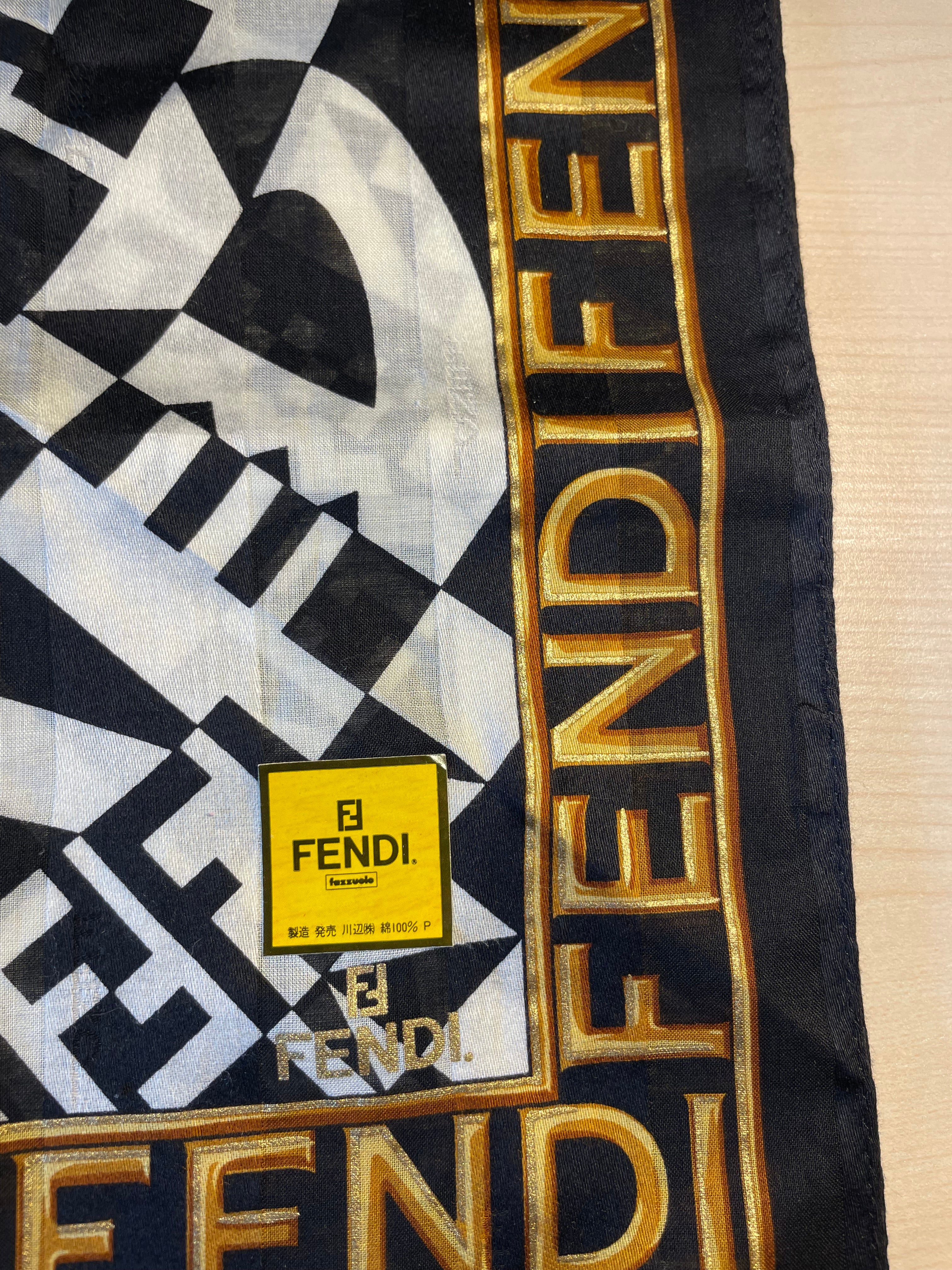 Foulard Fendi