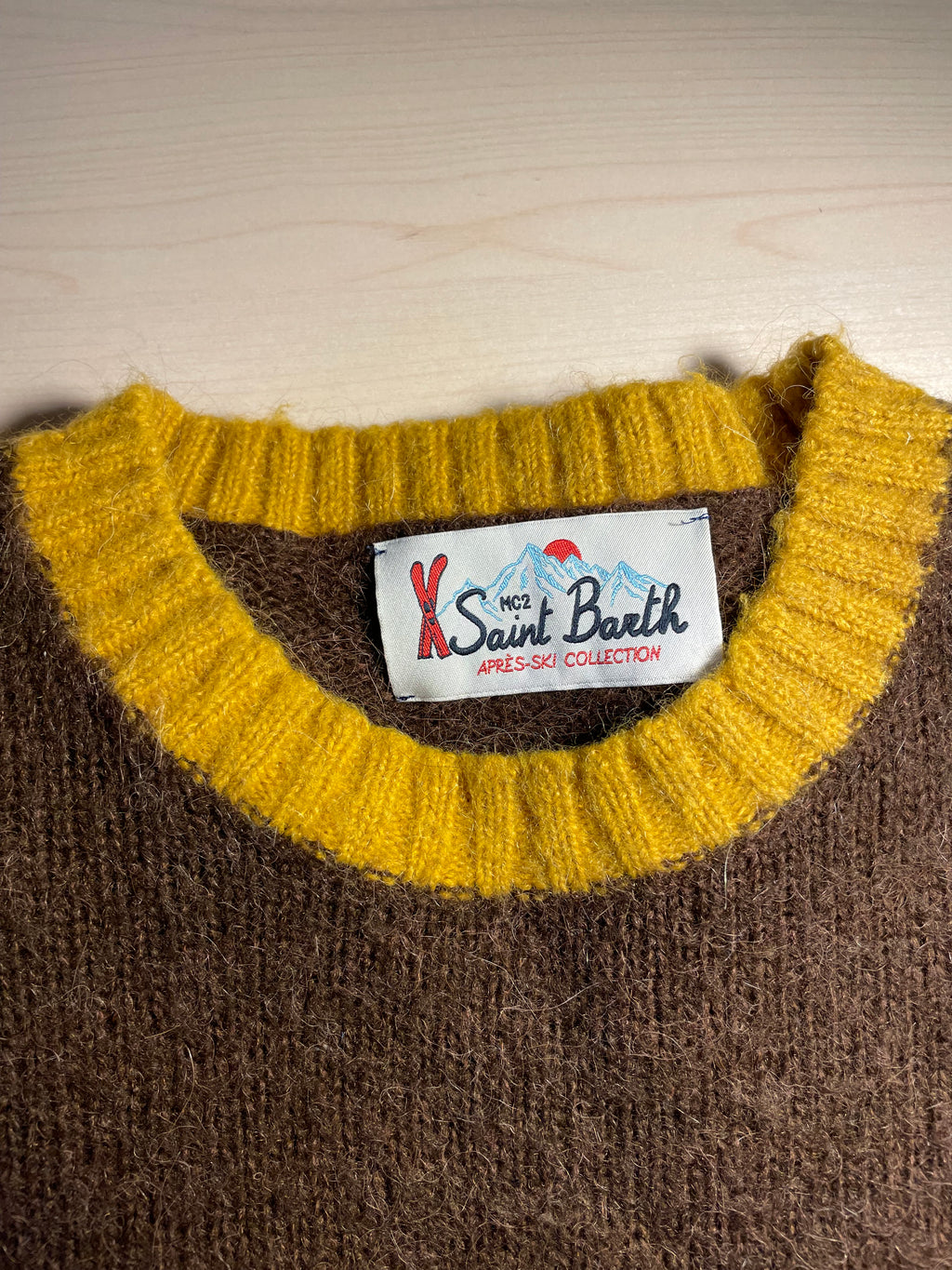 Maglione Saint Barth "Faccio cose, vedo gente" marrone