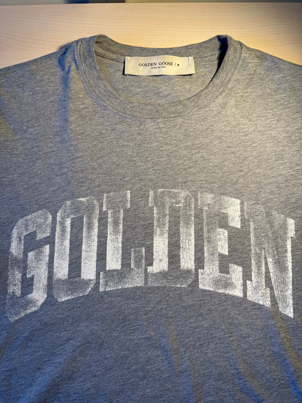 Maglia Golden Goose grigia scritta "Golden"