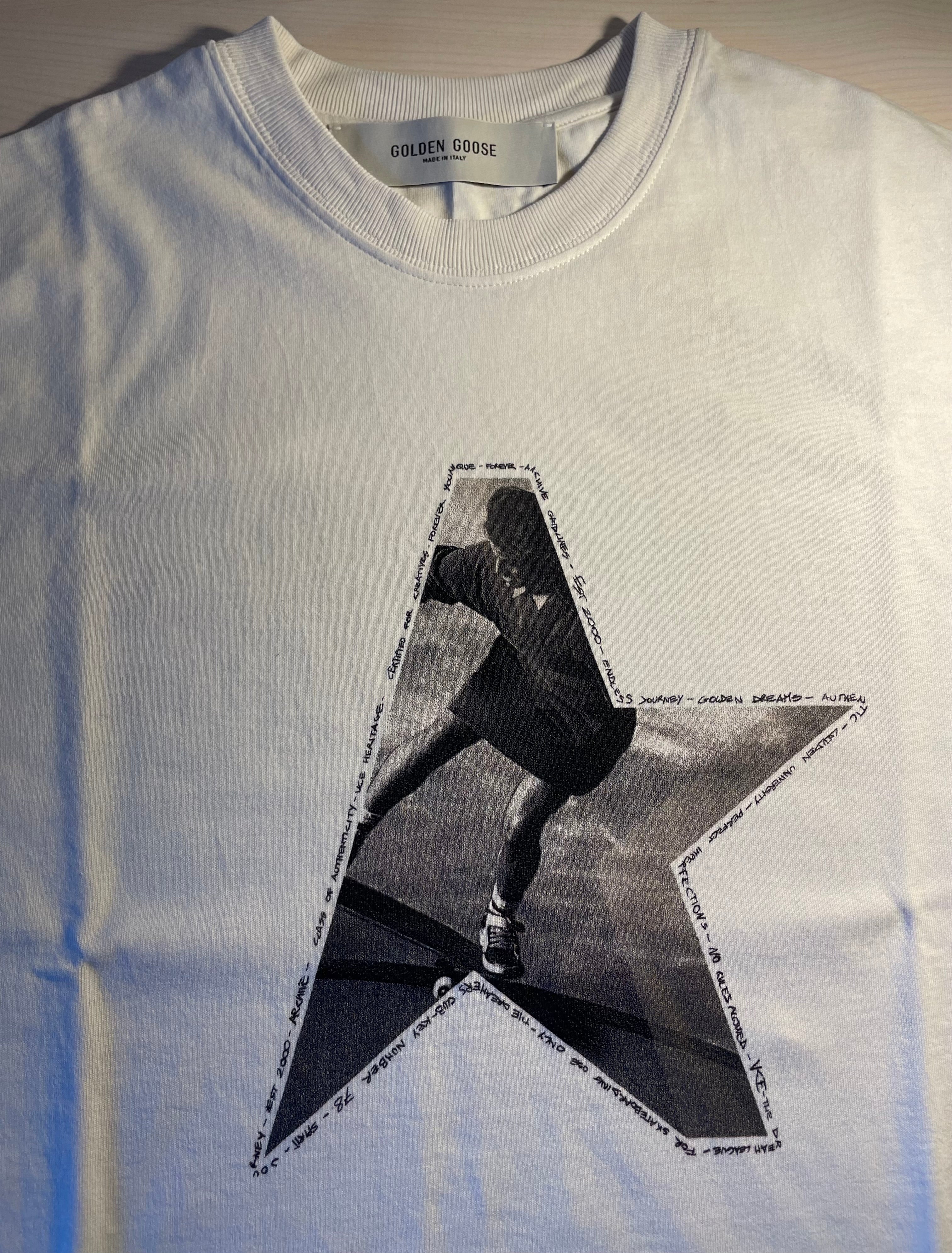 Maglia Golden Goose bianca con stampa a stella