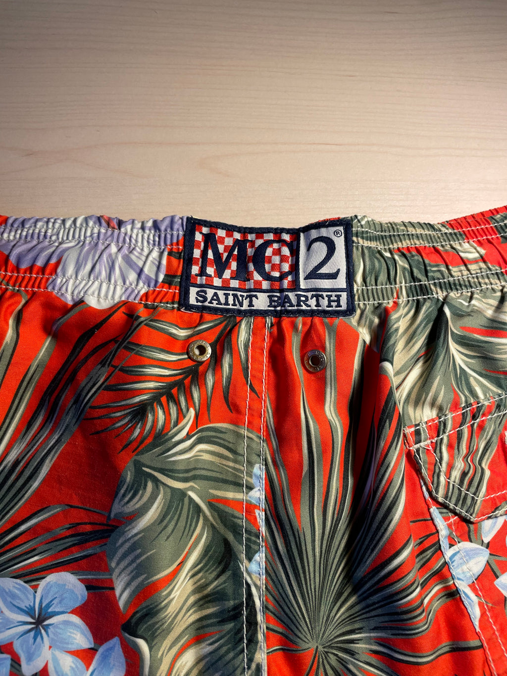 Costume Saint Barth floreale rosso